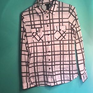 Black and white plaid long sleeve shirt